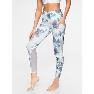 Athleta Floral Print Mudra 7/8 Women's Leggings